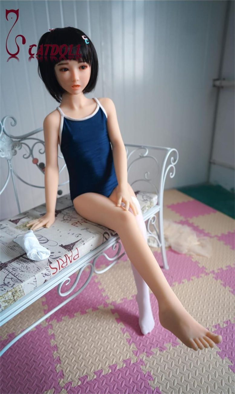 UTDOLLS 126CM Yoyo Realistic Mini Doll - Image 6