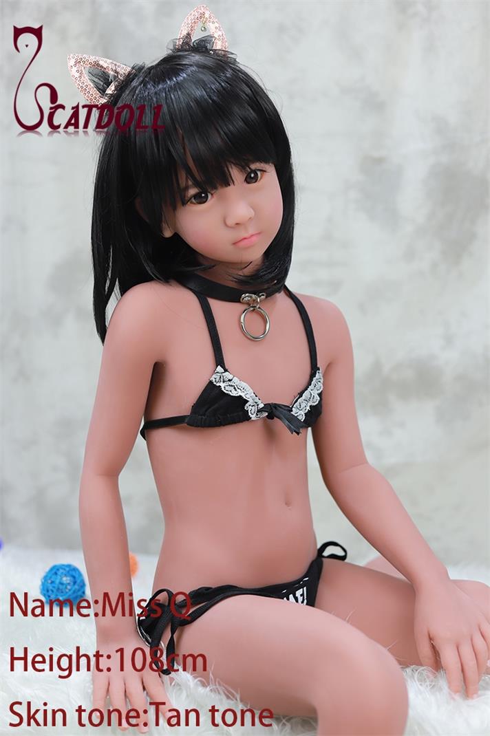 UTDOLLS Q 108cm Tan Tone Realistic Mini Doll - Image 3