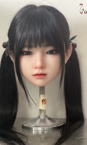 UTDOLLS Kara Hard Silicone Head