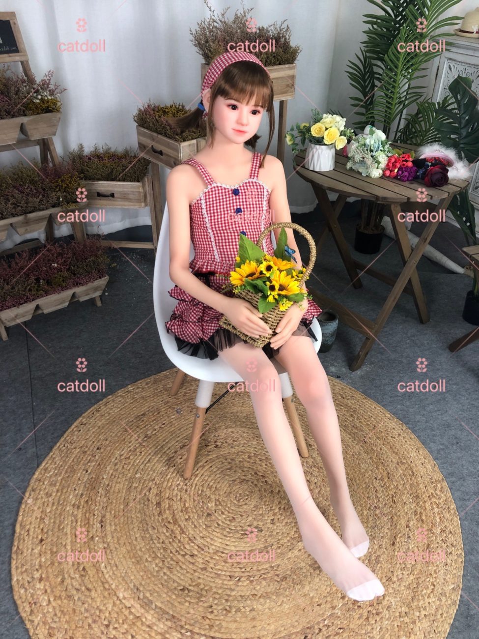 UTDOLLS 135CM Laura Realistic Mini Doll - Image 6